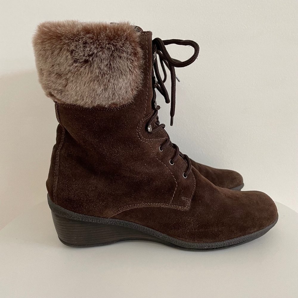 Aquatalia boots